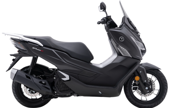 SR1_BLACK_01-removebg-2