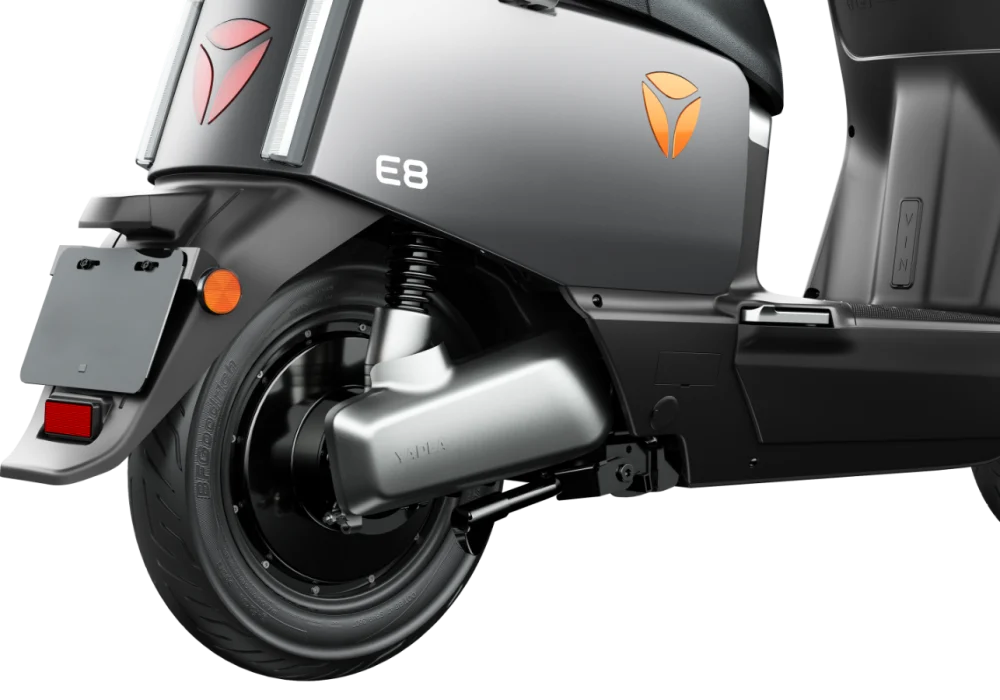e8s7