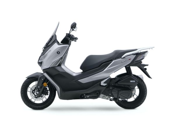 scooter-sfida-sr125-studio-3-1047347534